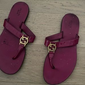 Gucci thong flip flops